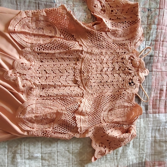 Peach cap sleeve dress - Picture 3 of 4